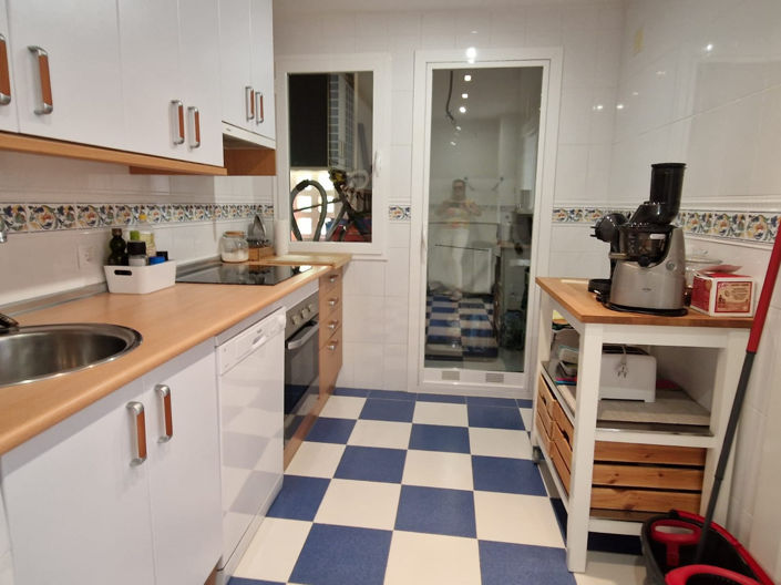 Image No.10-2 Bed Apartment for sale