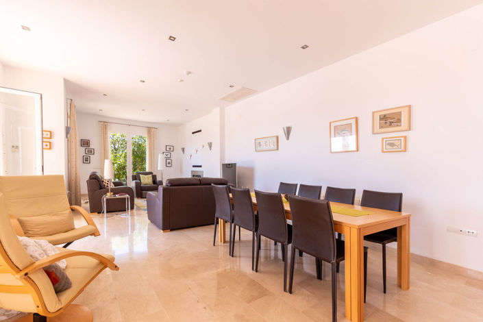 Image No.10-Villa de 4 chambres à vendre à Mijas Golf