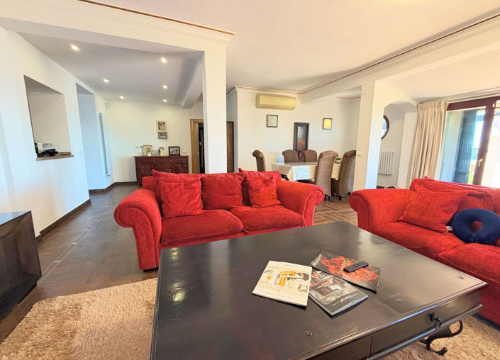 Image No.8-Villa de 5 chambres à vendre à Estepona