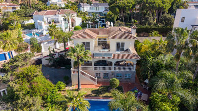 5gknmqd7god9-467d0cee5b725f3ef65f102a0c2e69c0