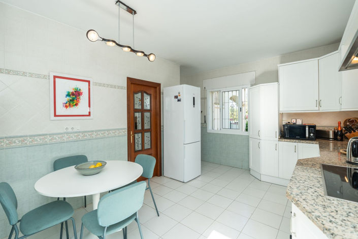 Image No.12-Villa de 5 chambres à vendre à Marbesa