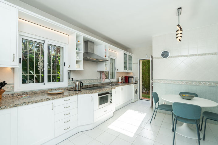 Image No.13-Villa de 5 chambres à vendre à Marbesa