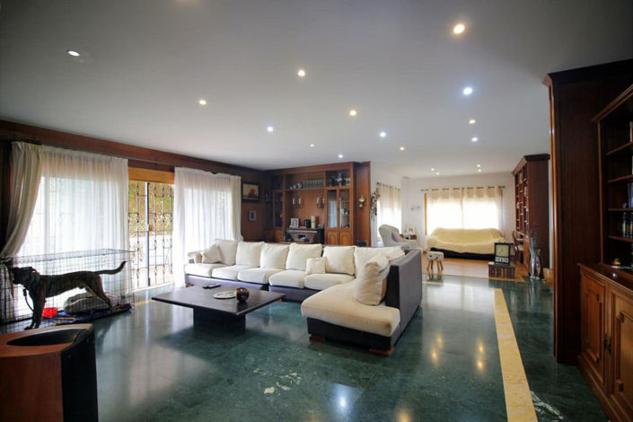 Image No.10-Villa de 6 chambres à vendre à Benalmadena