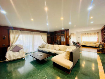 y4k5cptkxys17-dd5fcd4f0eb487dfa3803f7e20814c0