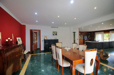 hhqg6v5k7t623-79897b85162c6a486c7a4d1eb46924d