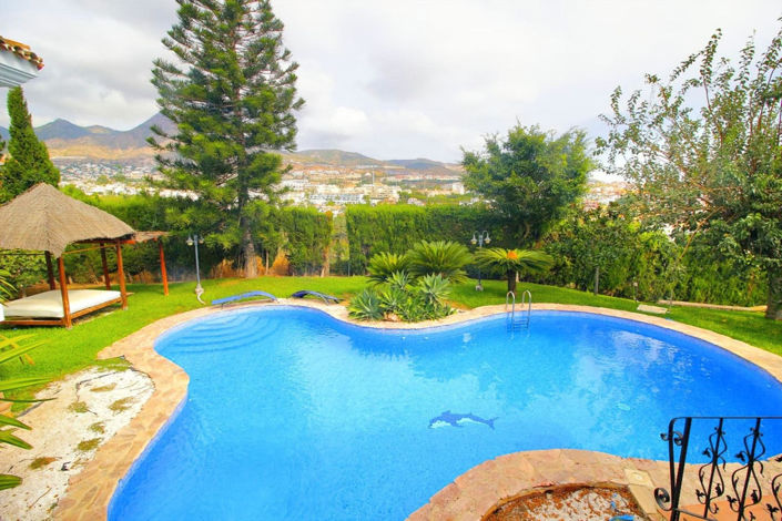 Image No.4-Villa de 6 chambres à vendre à Benalmadena