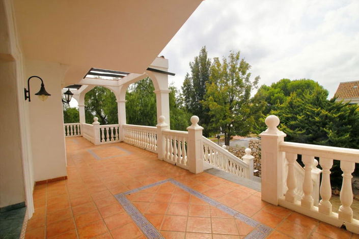 Image No.5-Villa de 6 chambres à vendre à Benalmadena