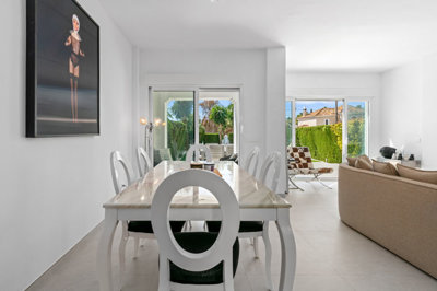 4oh8y05q3d8-e64a9055bba3e77ac8aca3b893cdf826