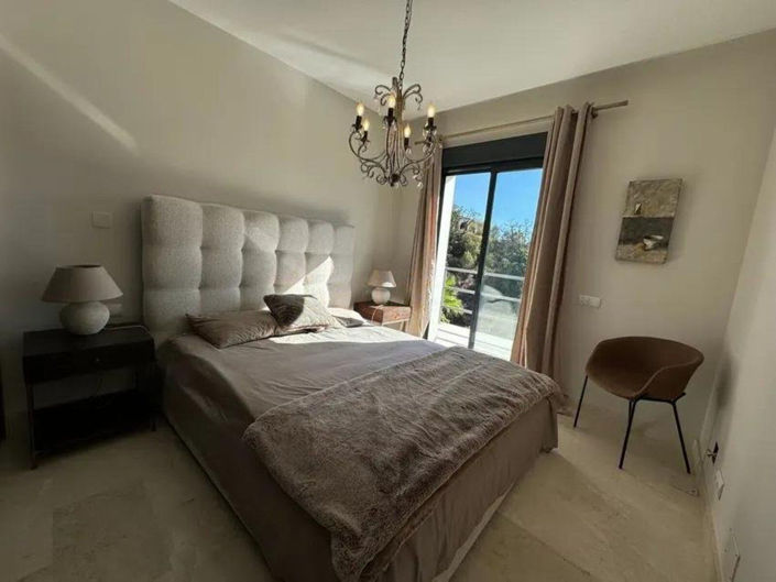 Image No.19-Villa de 4 chambres à vendre à Elviria