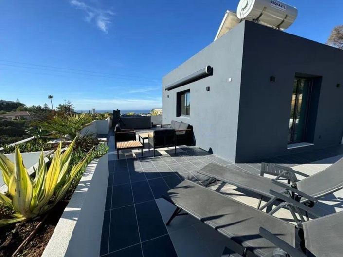 Image No.5-Villa de 4 chambres à vendre à Elviria