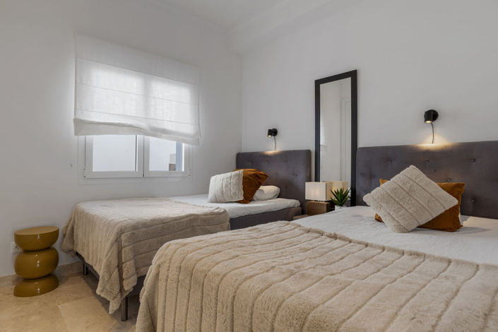 Image No.11-3 Bed Apartment for sale