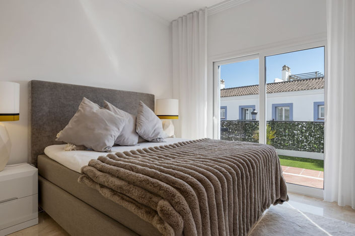 Image No.14-3 Bed Apartment for sale