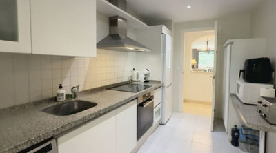 ft5ynsagst7-aa4cc561180b369757c0bb4af9886cd3