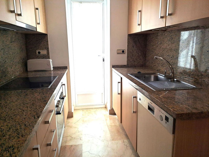 Image No.11-Appartement de 2 chambres à vendre à Estepona