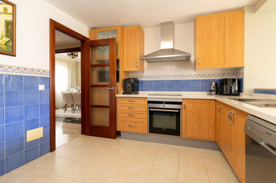 20rmzru4c0s25-45e7a00e8ada30030040e20a35fbccf