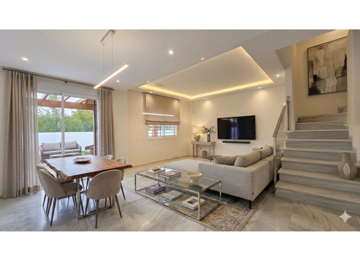 Image No.5-Maison de ville de 4 chambres à vendre à Calahonda