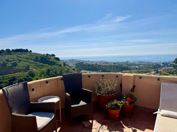 9rttnywrlr826-c684a62c9f160a1f90904dd925da064