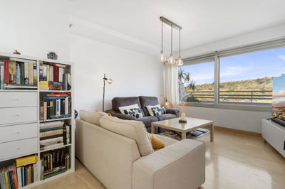 j1lzudb4rl3-e898b2bb2a2fdfd06d2c39894dce8316