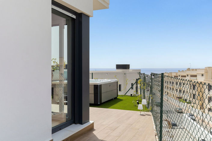 Image No.4-3 Bed Townhouse for sale