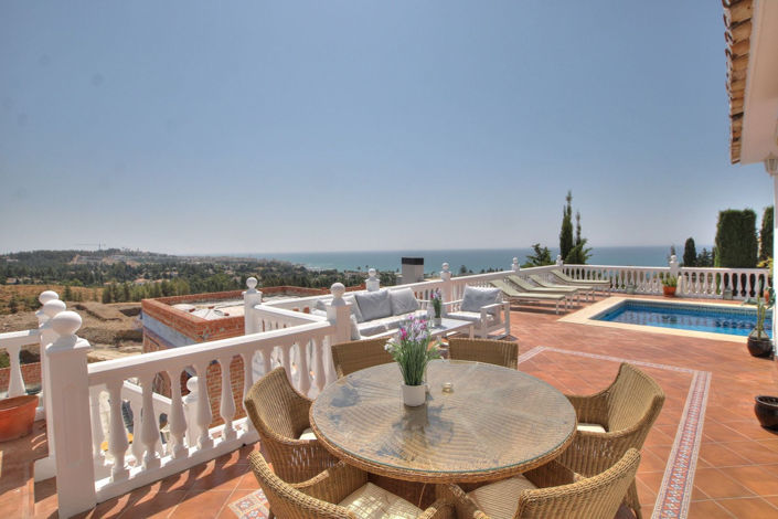 Image No.4-4 Bed Villa for sale