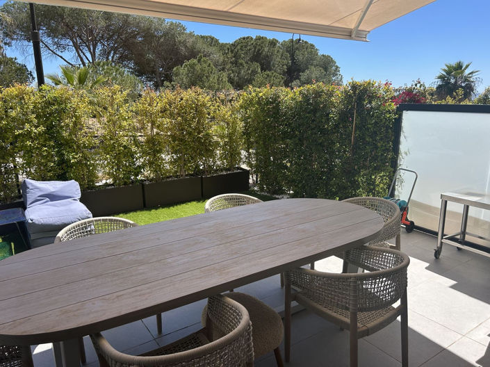 Image No.4-4 Bed Townhouse for sale