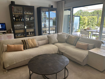 lxxnek5hika7-aa4cc561180b369757c0bb4af9886cd3