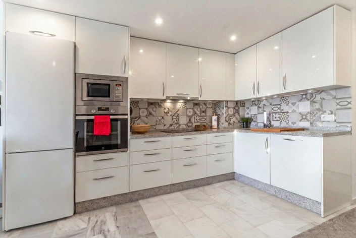 Image No.9-2 Bed Apartment for sale