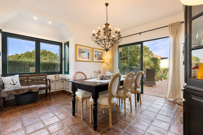 Image No.9-3 Bed Townhouse for sale