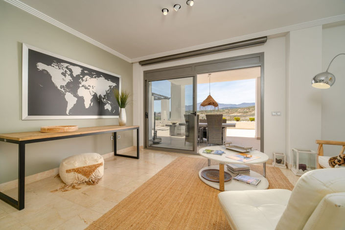 Image No.8-3 Bed Apartment for sale