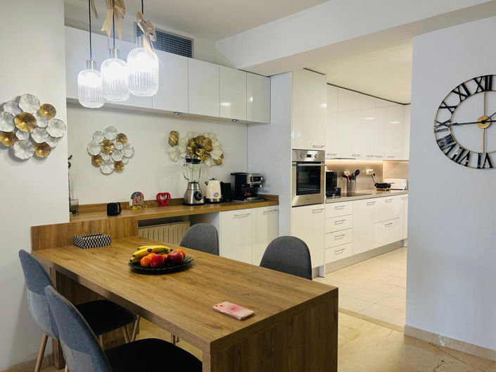 Image No.7-3 Bed Apartment for sale