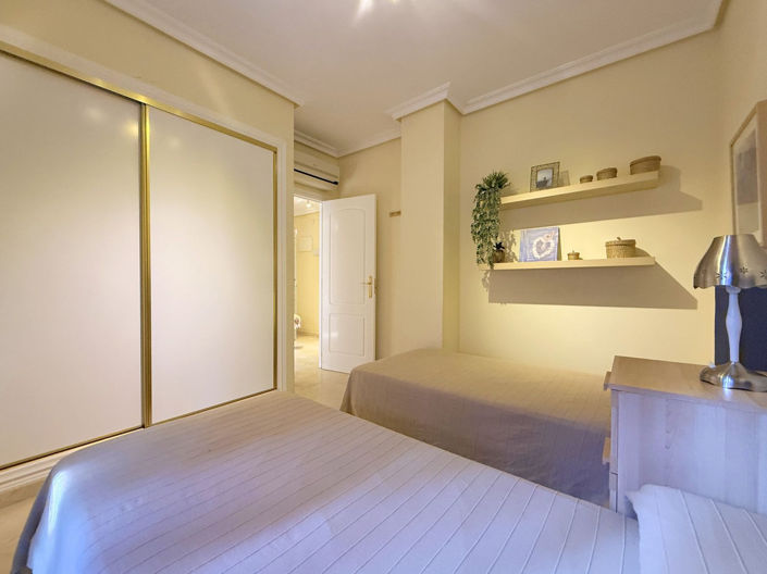 Image No.14-2 Bed Apartment for sale