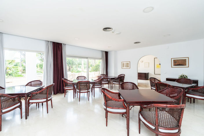 Image No.9-2 Bed Apartment for sale