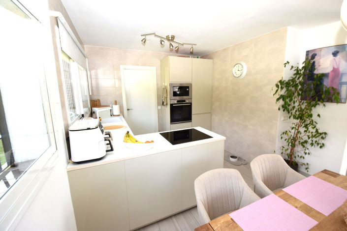 Image No.13-3 Bed Villa for sale