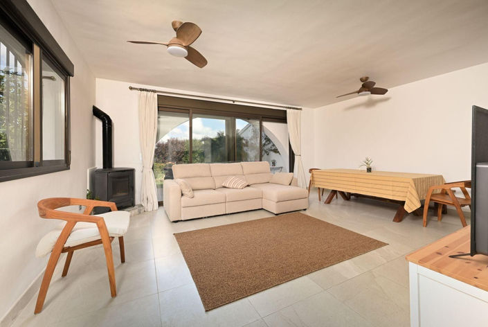 Image No.5-3 Bed Townhouse for sale