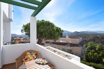 nzdlpbfcayi3-e898b2bb2a2fdfd06d2c39894dce8316