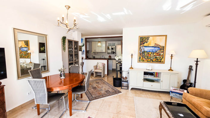 Image No.10-2 Bed Apartment for sale