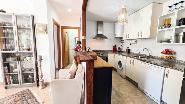 Image No.11-2 Bed Apartment for sale