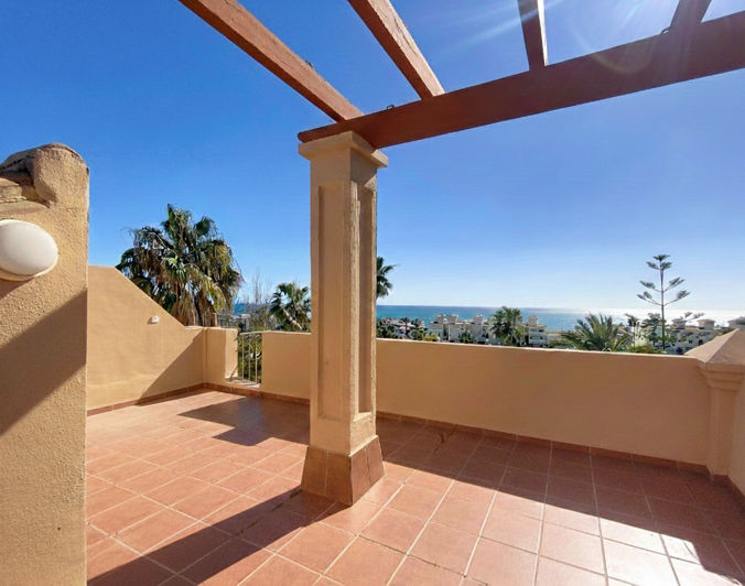 Image No.7-3 Bed Townhouse for sale