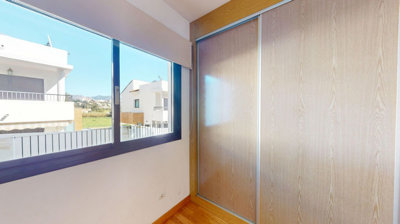 4ip42cvuzyr9-467d0cee5b725f3ef65f102a0c2e69c0