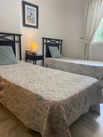 4bvknv8gk0411-20939a0134ad724a8cb2a801094d15a