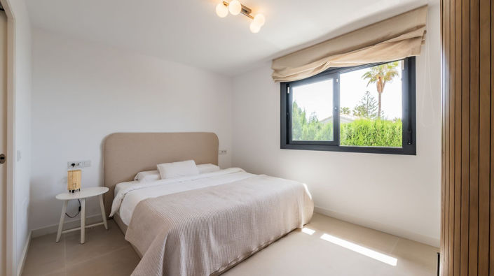 Image No.15-4 Bed Villa for sale