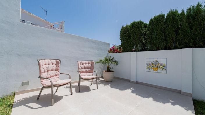 Image No.3-4 Bed Villa for sale