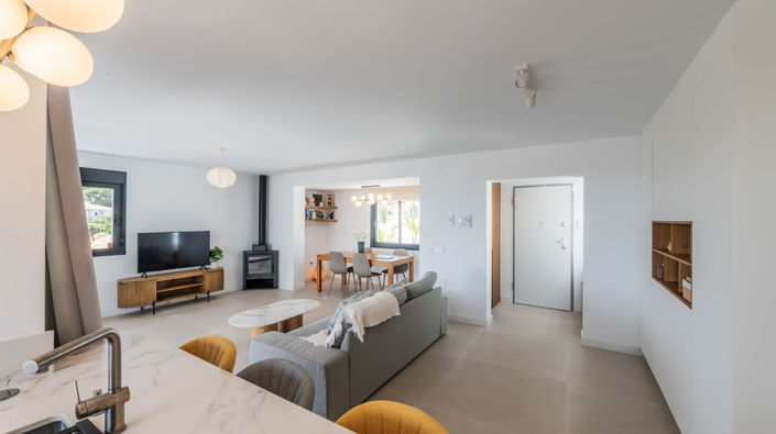 Image No.6-4 Bed Villa for sale