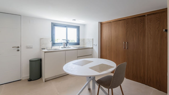 Image No.9-4 Bed Villa for sale