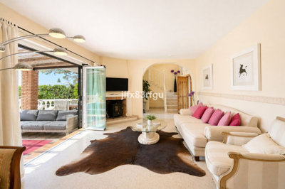 9ehb88qzbmg8-e64a9055bba3e77ac8aca3b893cdf826