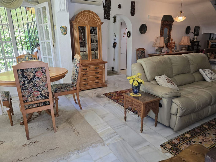 Image No.8-4 Bed Villa for sale