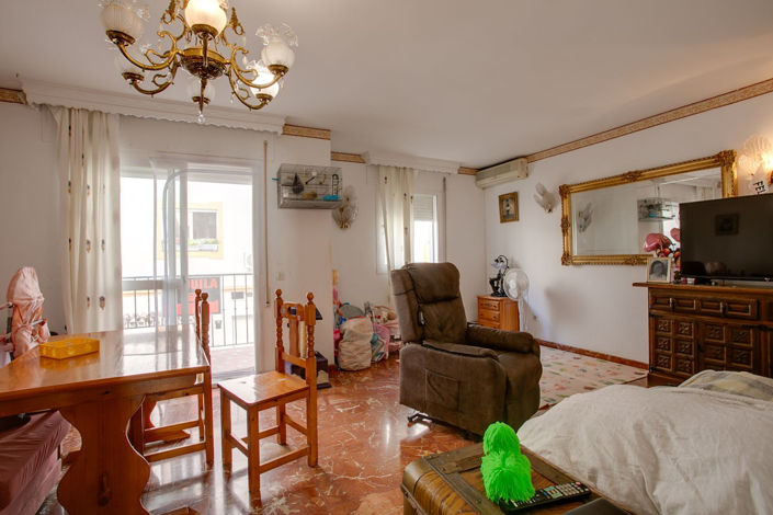 Image No.5-4 Bed Townhouse for sale