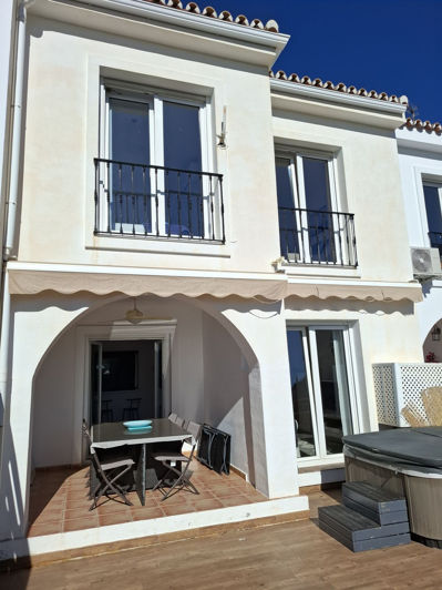 Image No.3-3 Bed Townhouse for sale