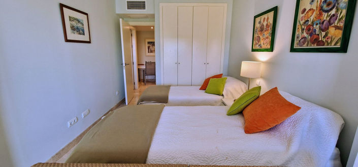 Image No.13-3 Bed Townhouse for sale