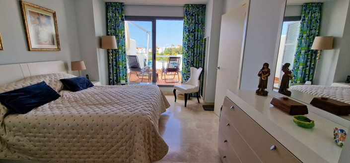 Image No.16-3 Bed Townhouse for sale